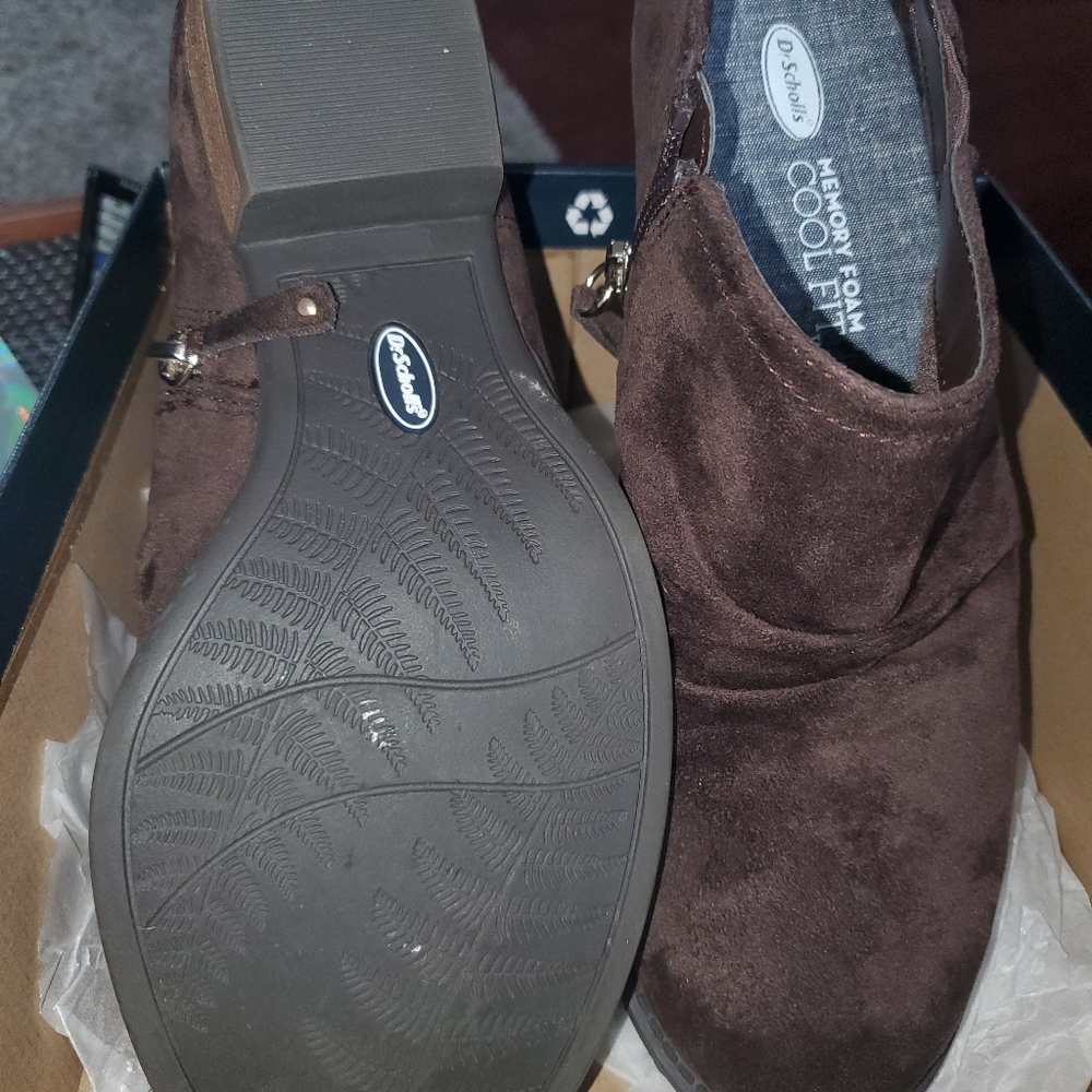 Booties - Picture 3 of 6